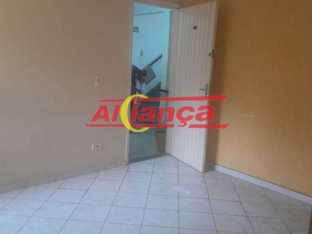 Apartamento para alugar com 02 quartos, 01 vaga, 55m², taboão - guarulhos/sp por r$ 1.100,00