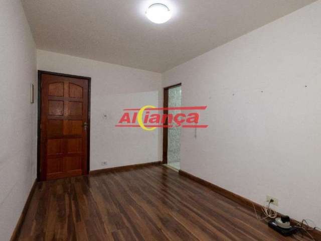 Apartamento para alugar com 3 quartos e 1 vaga, Picanço - Por R$ 1100,00