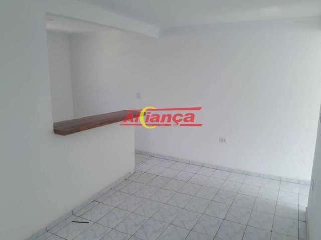 Casa residencial para alugar com 1 quarto, sala, cozinha, Jd. Rosa de França, Guarulhos