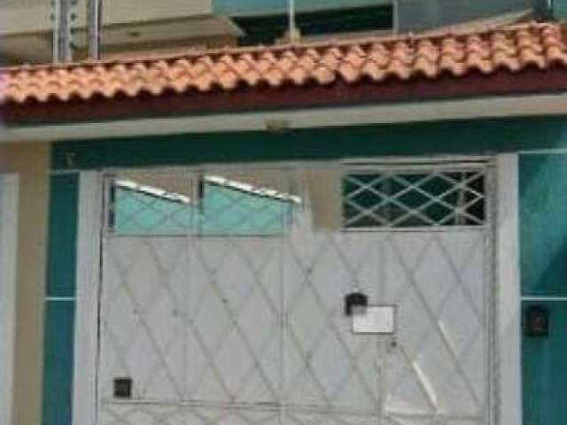 Sobrado para alugar, 4 quartos, sendo 2 suítes e 5 vagas, 135m², Jardim Santa Mena-R$ 5.700,00