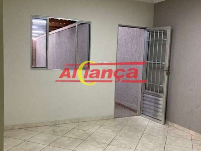 Sobrado para alugar, 2 quartos 6 vagas 210m², Vila Moreira - Guarulhos R$ 4.500,00