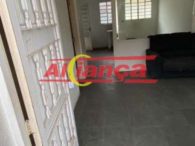 Casa com 1 quarto para alugar, 75,2m² - Jd Diogo - Guarulhos/SP - R$ 1.014,84