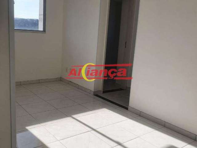 Apartamento para alugar com 2 quartos, 1 vaga , Vila Rio de Janeiro - Guarulhos por R$: 1.325,00