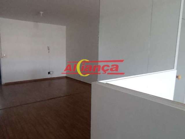 Sala para alugar, 45 m²  - Vila Rio de Janeiro - Guarulhos/SP - por R$ 1.000,00