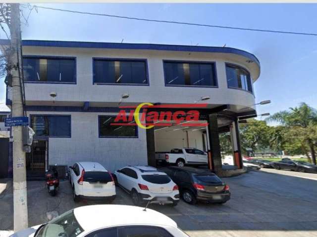 Sala comercial para alugar com 500m² no Picanço - por R$ 10.000,00