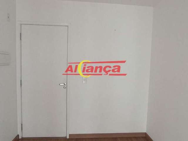 Apartamento com 2 quartos para alugar,  52m² - Pq Cecap - Guarulhos/SP - por R$ 2.100,00