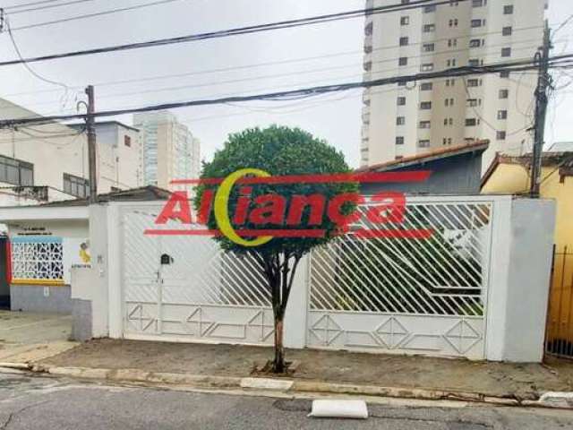 Casa comercial com 300m², 8 salas e 5 vagas de garagem no Centro de Guarulhos Por R$ 7.000,00