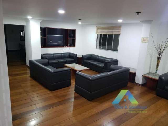 Apartamento totalmente mobiliado com 3 dormitórios em área nobre na Vila Mariana.