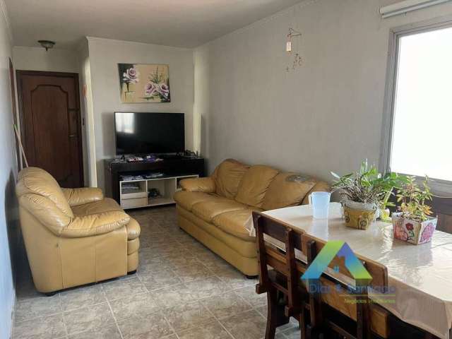 Apartamento com 73m² na Vila Monumento/Ipiranga com 3 dormitório e 1 vaga de garagem fixa..