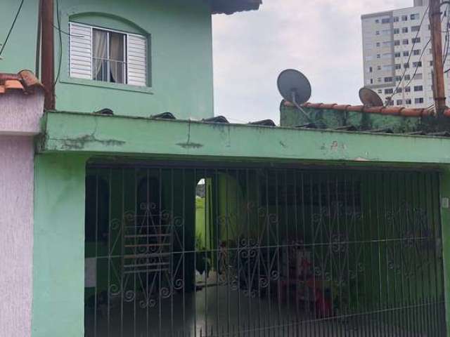 Casa à venda no bairro Jardim Cristiane - Santo André/SP