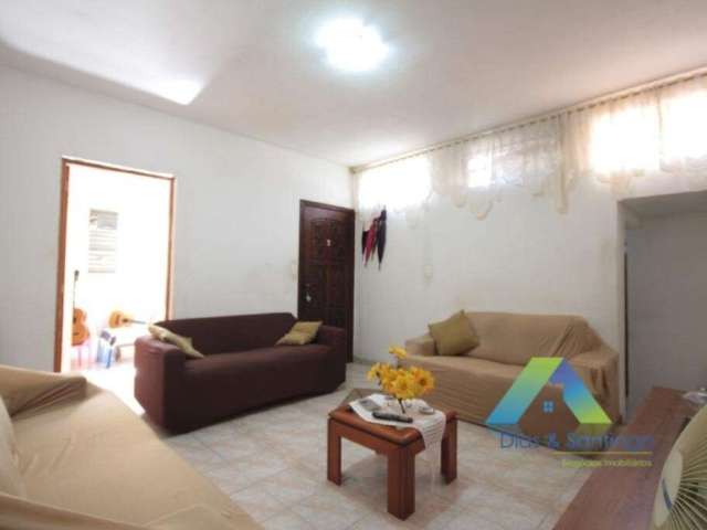 Casa com 3 dormts 180 mts  excelente localização !!!