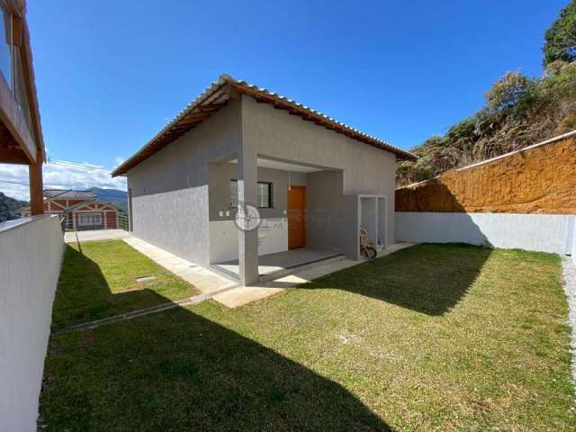 Casa em condomínio fechado com 3 quartos à venda na Rua Panamá, Albuquerque, Teresópolis, 120 m2 por R$ 670.000