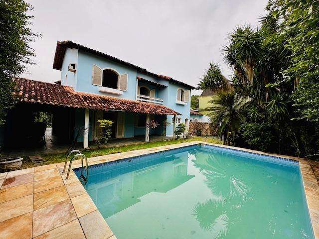 Casa em Condomínio para Venda em Rio de Janeiro, Jacarepaguá, 4 dormitórios, 1 suíte, 5 banheiros, 3 vagas