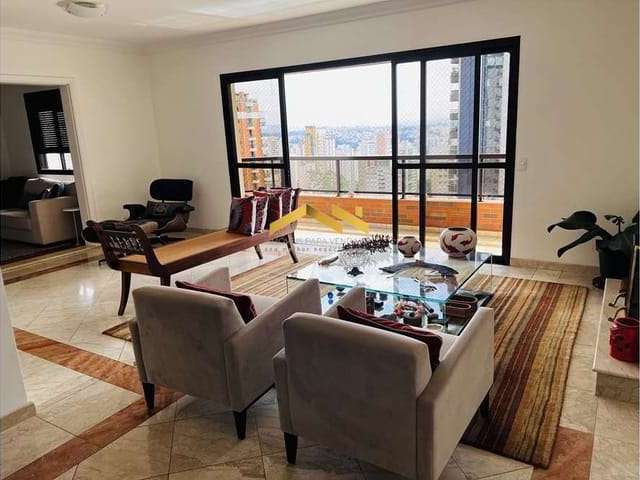 Apartamento à Venda com 176m², 3 dormitórios, 3 suítes e 3 vagas!!!