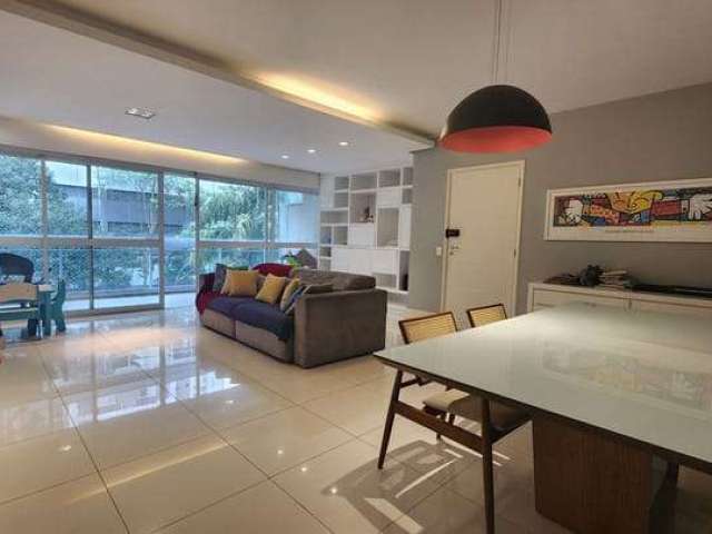 Apartamento à Venda com 132m², 3 dormitórios, 3 suítes, 3 salas e 2 vagas!!!