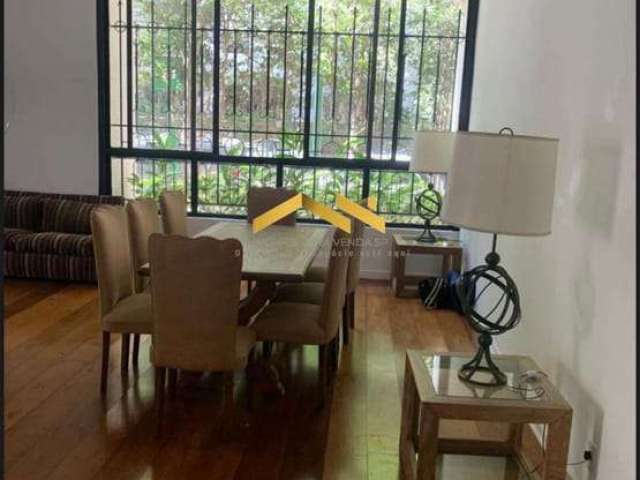 Apartamento à Venda com 141m², 3 dormitórios, 1 suíte, 2 salas e 2 vagas!!!