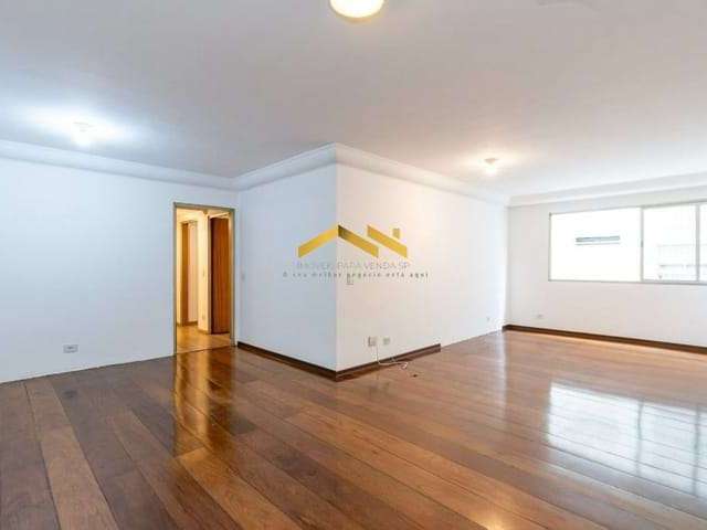 Apartamento à Venda com 150m², 3 dormitórios, 1 suíte e 1 vaga!!!