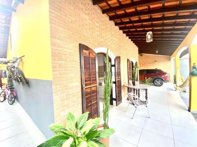 Casa com 3 Dormitórios, Pontal de Santa Marina  Caraguatatuba SP