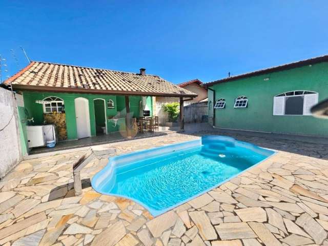 Casa com 2 Dormitórios e Piscina, Pontal de Santa Marina  Caraguatatuba SP