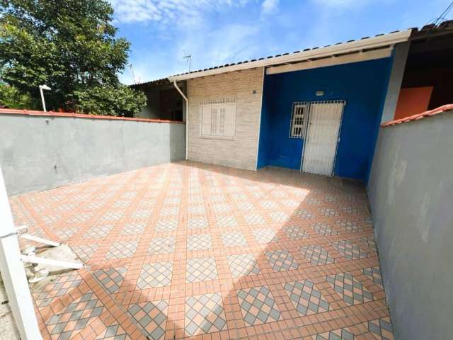 Casa com 2 Dormitórios, Cidade Jardim  Caraguatatuba SP