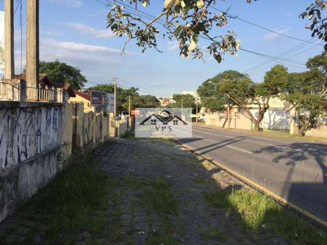 Terreno a venda  no bairro Bacacheri, Curitiba, Pr. Rua Canada. Medindo 462M2.