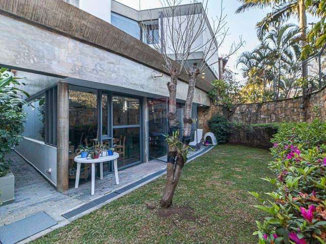 Casa com 4 dormitórios à venda, 430 m² por R$ 2.500.000,00 - Jardim Vitória Régia - São Paulo/SP