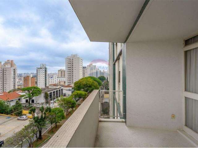 Apartamento com 3 dormitórios 1 suíte, 1 vaga e 154 m² - Mooca