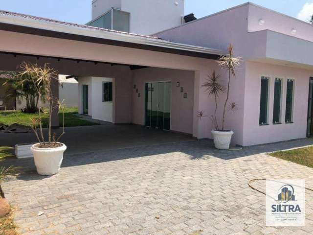 Sobrado com 4 dormitórios à venda, 276 m² por R$ 1.500.000,00 - Cambiju - Itapoá/SC