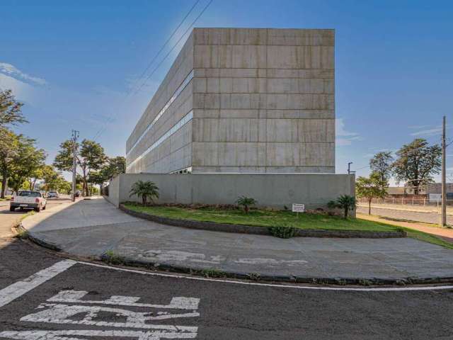 Locação terreno comercial - Novo Centro