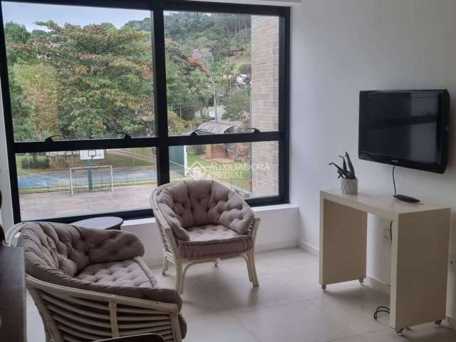 Apartamento com 1 quarto para alugar na Rua Capitão Romualdo de Barros, 781, Carvoeira, Florianópolis, 50 m2 por R$ 3.300