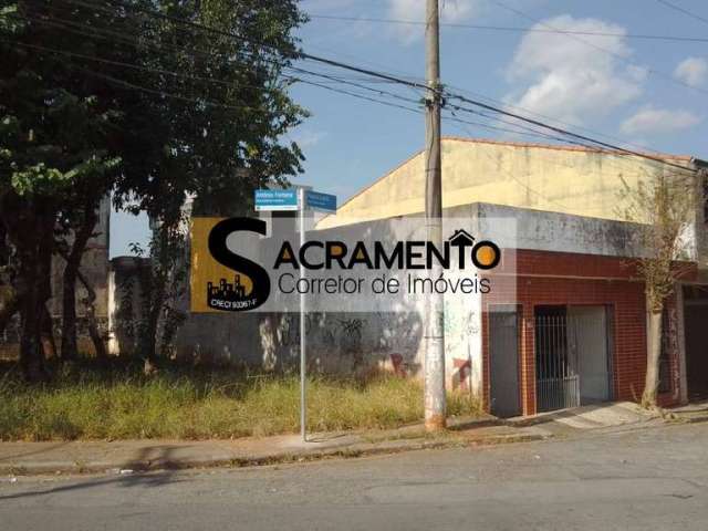 Casa de esquina para morar ou investir na região de itaquera!