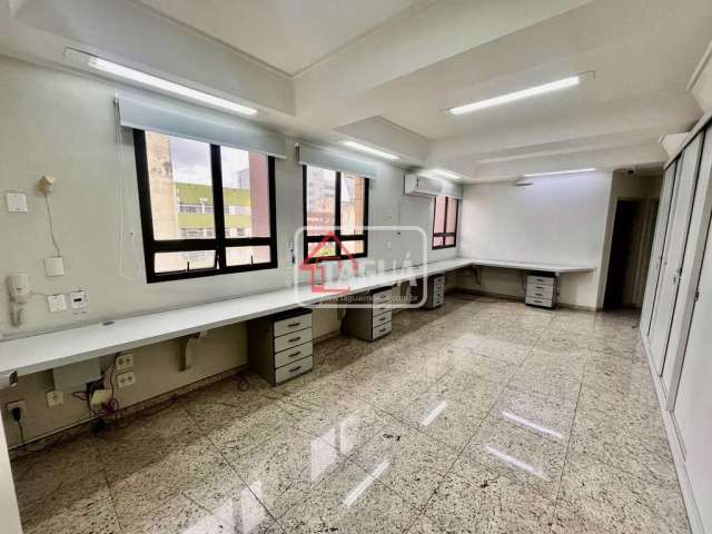 Conjunto Comercial, Gonzaga, Santos - R$ 870 mil, Cod: 372