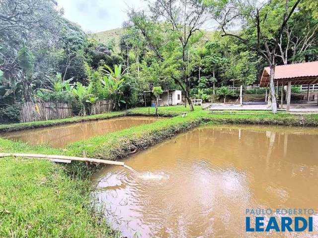 Chacara - altos da vila paiva - sp