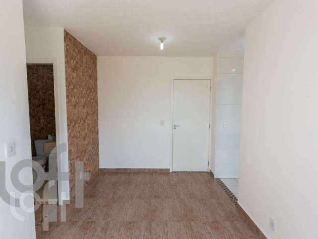 Apartamento com 2 quartos à venda na Casparino de Quadros, 69, Jardim São Domingos, São Paulo por R$ 250.000