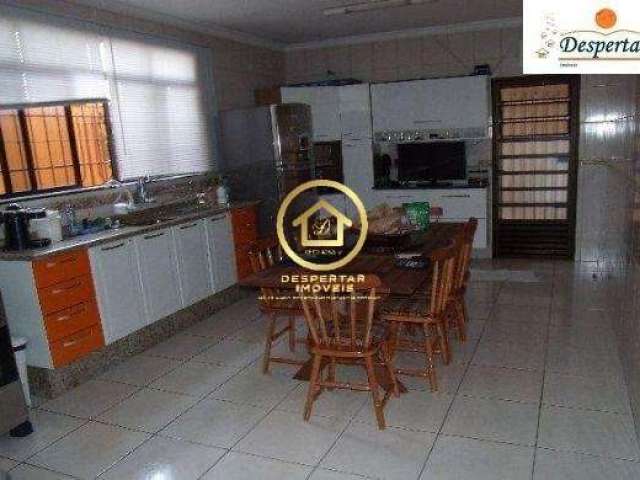 Casa com 3 quartos à venda na Rua Doutor Julião Vaquero Rodrigues, 136, Vila Pereira Cerca, São Paulo por R$ 650.000