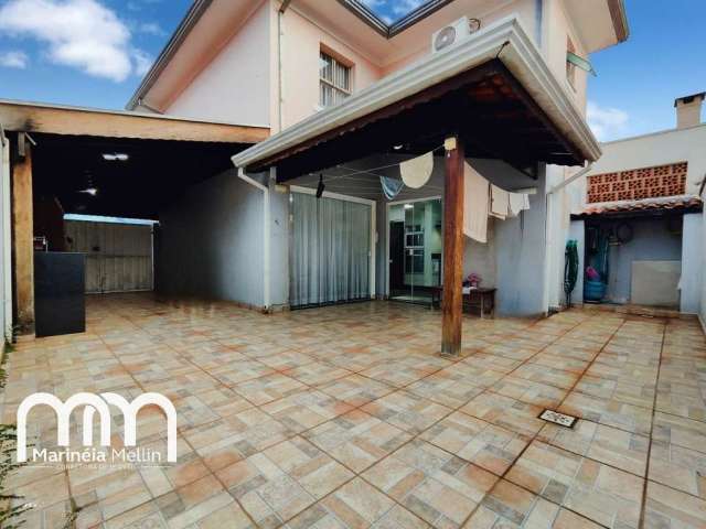 Comprar casa com tres dormitórios vila flora em sumare