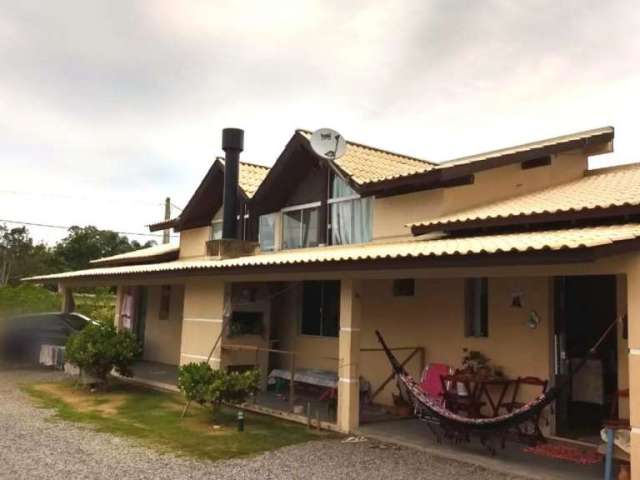 Casa à venda em Garopaba/SC