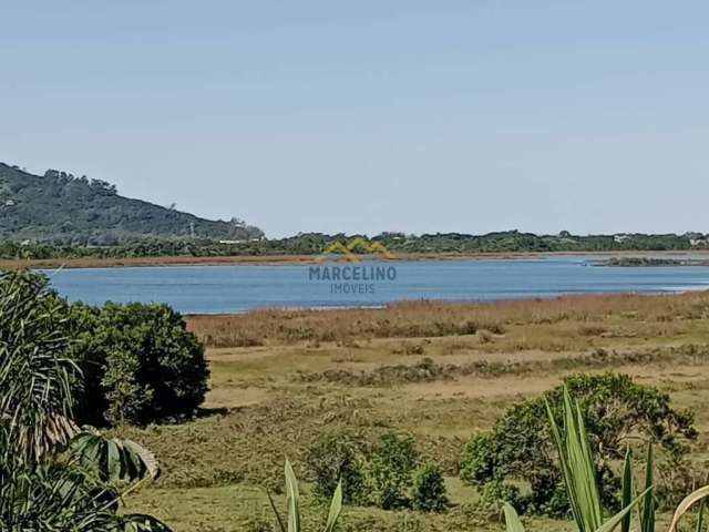 Terreno com linda vista para a lagoa da Ferrugem - Garopaba