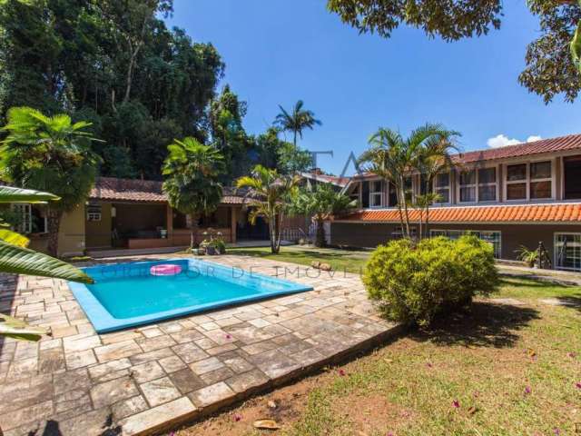 Casa para Venda em Curitiba, Abranches, 4 dormitórios, 1 suíte, 4 banheiros, 4 vagas