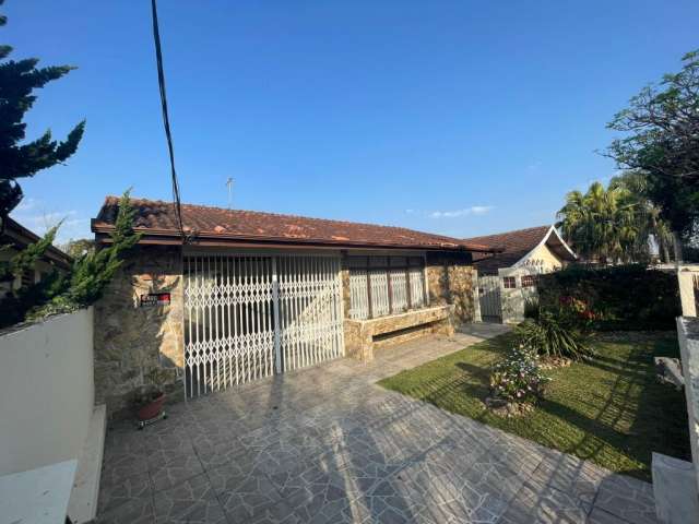 CASA TERREA com edicula NO JARDIM VERGINA III