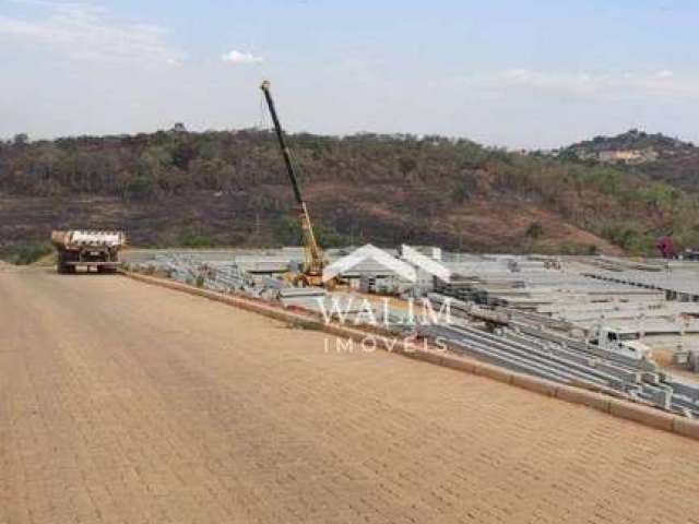 Terreno Industrial de 71.000 m² em Contagem, MG - Oportunidade para Investidores