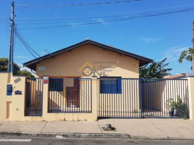 Casa com 3 quartos à venda na Vila Brizzola, Indaiatuba  por R$ 650.000