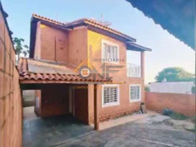 Casa com 3 quartos à venda no Jardim Santiago, Indaiatuba  por R$ 890.000