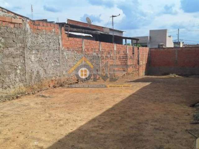 Terreno à venda no Residencial Parque Laguna, Salto  por R$ 130.000