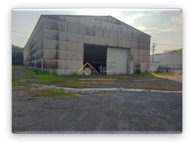 Barracão / Galpão / Depósito com 1 sala para alugar no Loteamento Boa Vista, Barra Mansa  por R$ 100.000