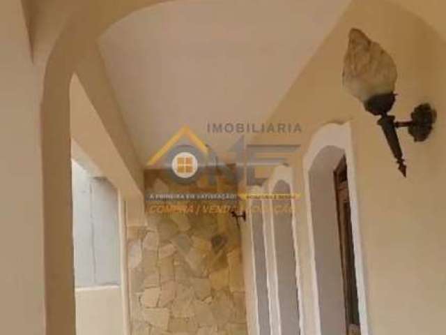 Casa com 3 quartos à venda no Jardim Cristina, Indaiatuba  por R$ 735.000