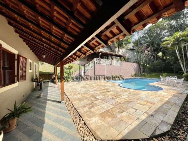 Casa linda - Térrea 3 suítes, anexo gourmet, piscina e pomar - Oportunidade!!!