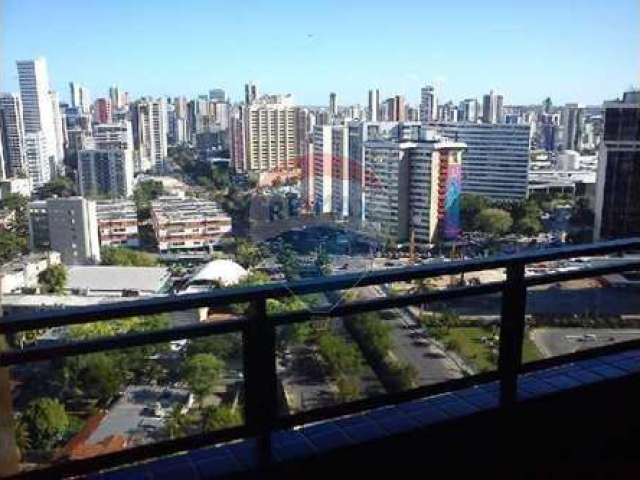 Excelente apartamento 3 quartos sendo 1 suíte e com 90m2 + Dependência completa.