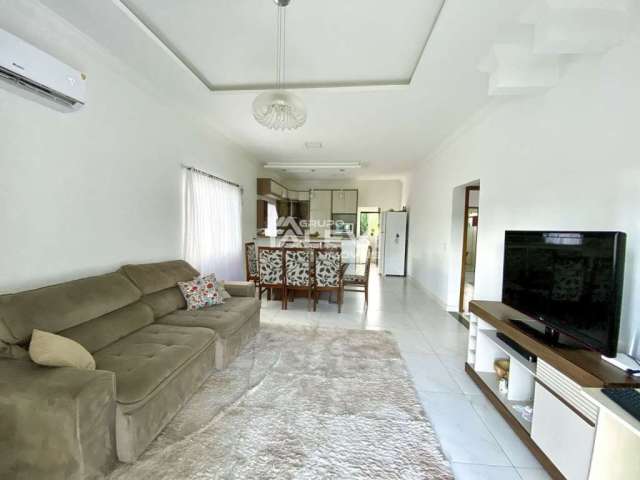 Casa com 3 quartos à venda no Testo Rega, Pomerode  por R$ 849.000
