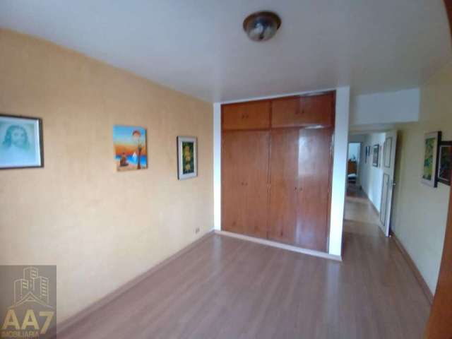 Sobrado no bairro jaguaré /  pronto para morar  03 dorm  suite  valor  570.000,00